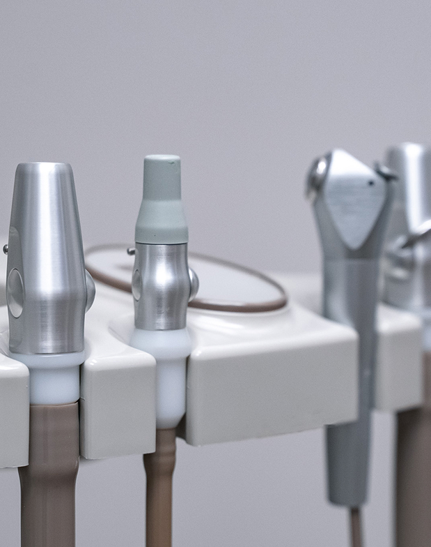 Cosmetic Dental Bonding Preparation